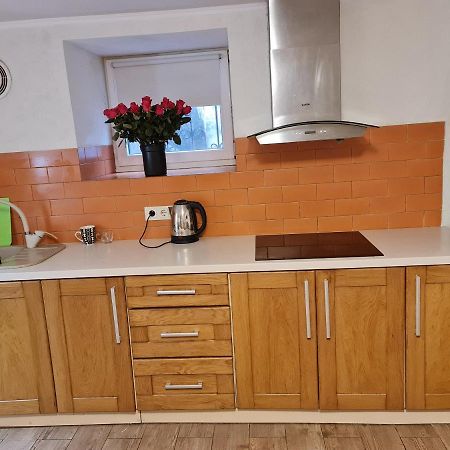 Студіо На Кoновальця Apartamento Lviv Exterior foto