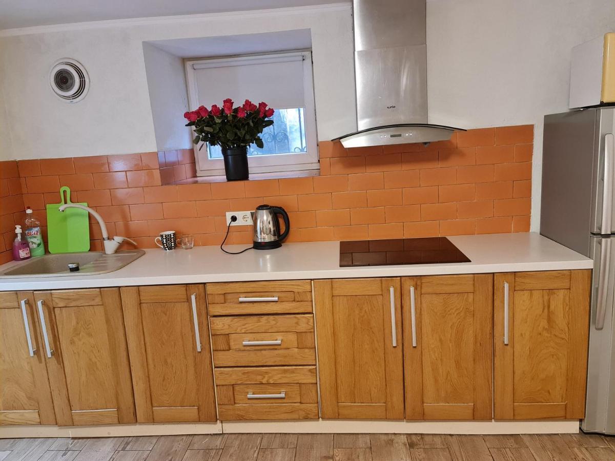 Студіо На Кoновальця Apartamento Lviv Exterior foto