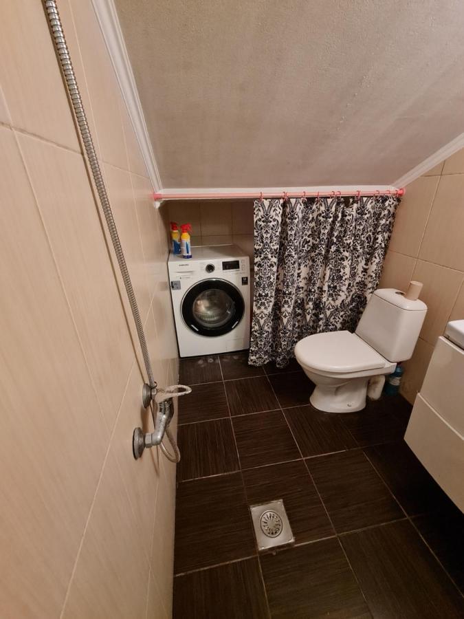 Студіо На Кoновальця Apartamento Lviv Exterior foto